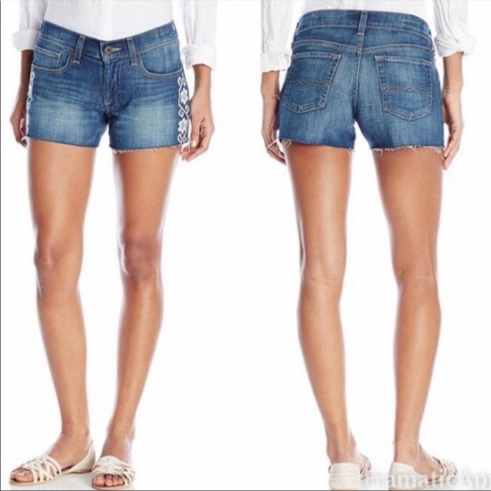Lucky Brand The Cut Off Embroidered Shorts 25